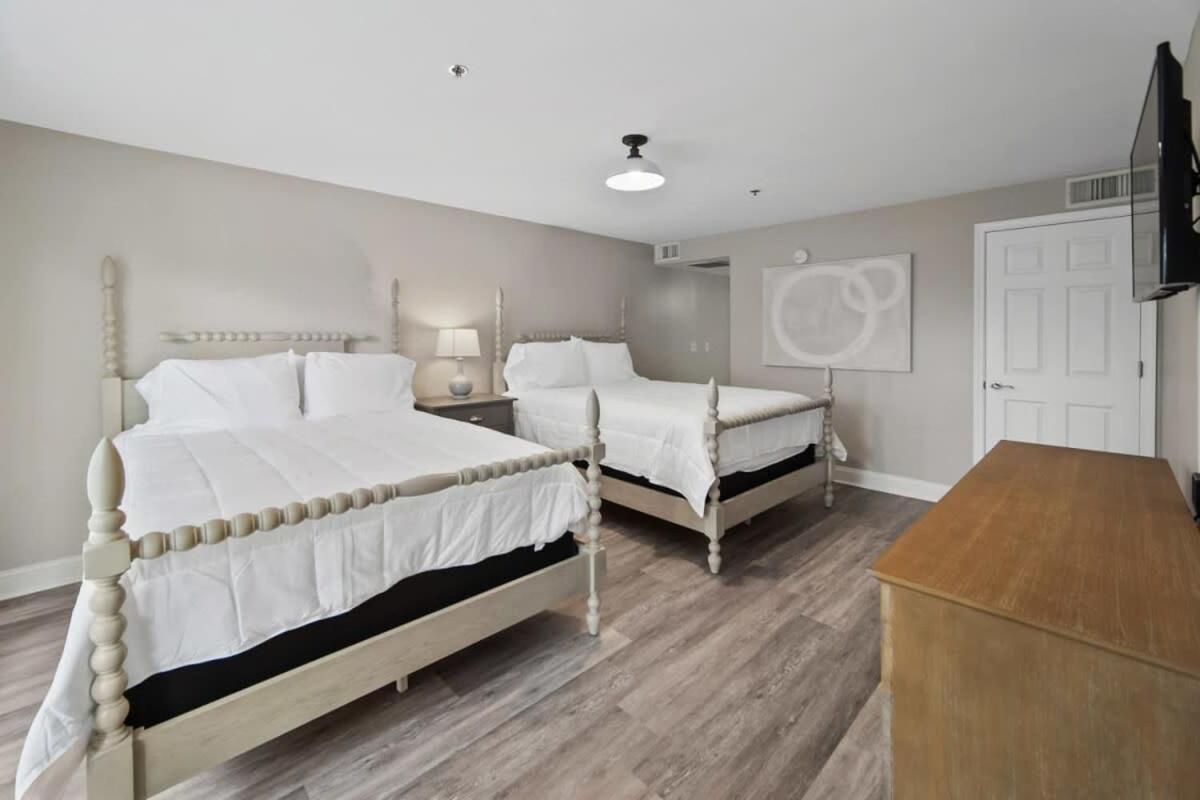 Newly Renovated Condo With Private Balcony! 파나마 시티 외부 사진